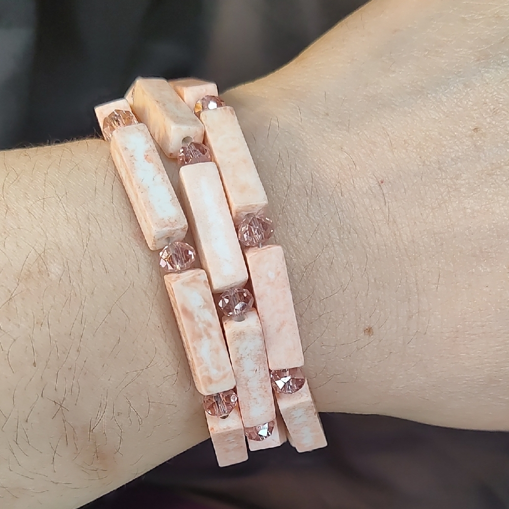 Elegant Pink Beaded Bracelet